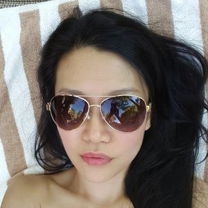 Meet your Posher, Wendy